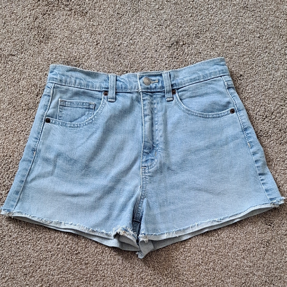 Universal Thread Blue Jean Shorts Distressed Cut-Off Style